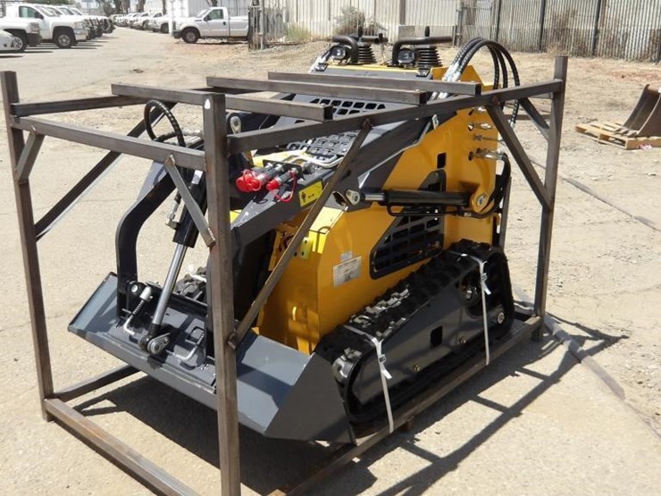 2026-zjz-380-skid-steer-track-loader-image-1