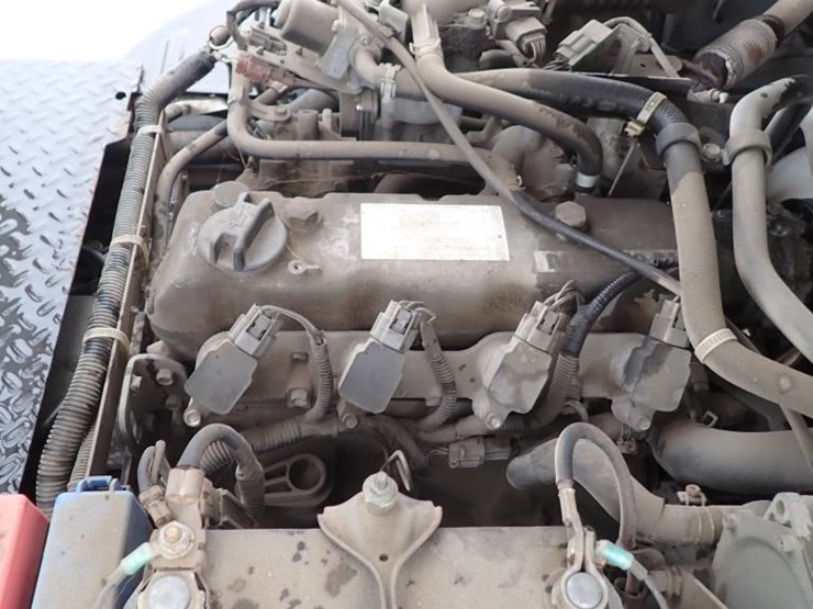 2003-toyota-7fdu25-image-15
