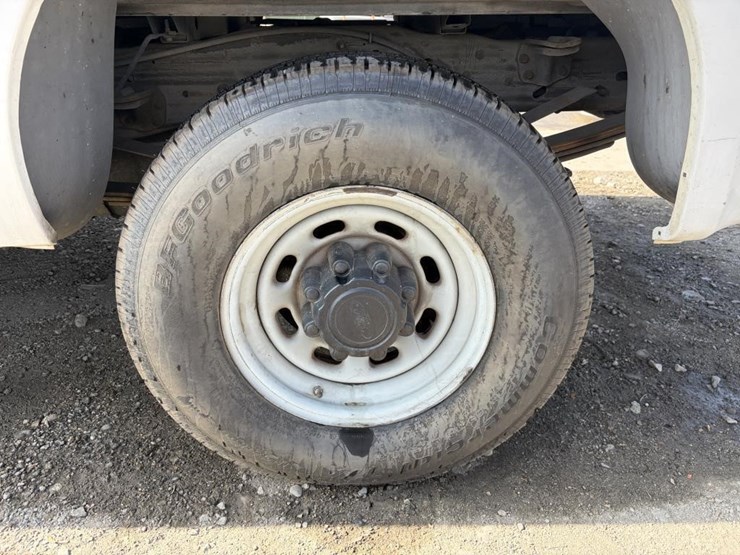 2001-ford-f250-image-5
