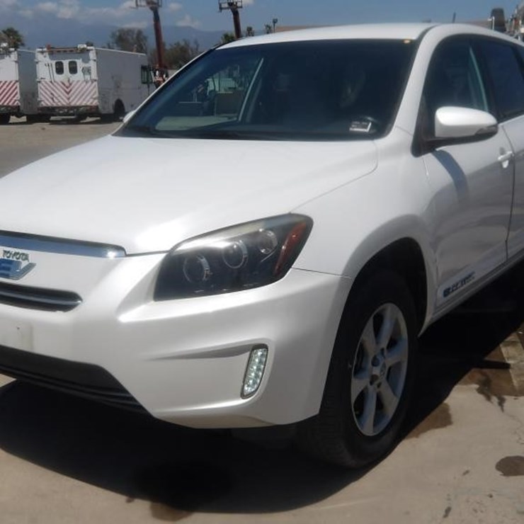 2012 TOYOTA RAV4