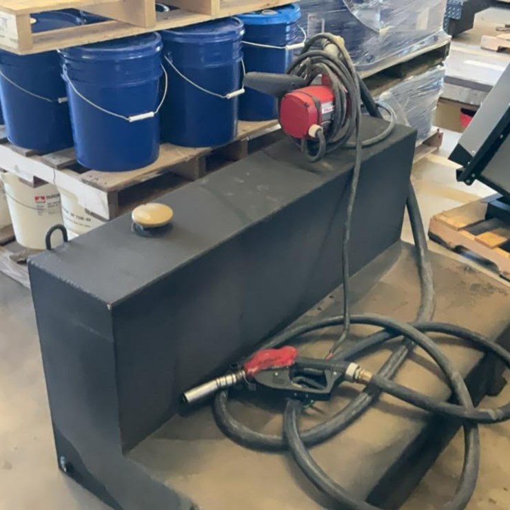 #516 • Truck Fuel Transport Tank