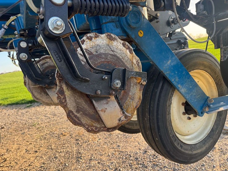 kinze-3800-image-14