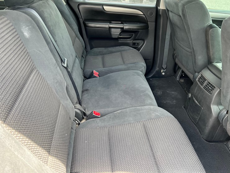nissan-armada-image-28