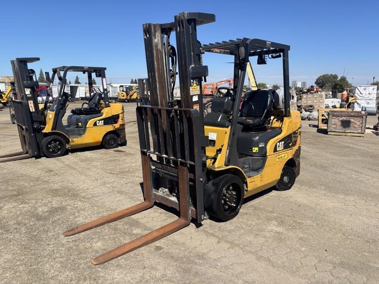 2016-caterpillar-2c6000-image-1