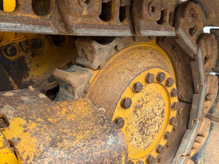 deere-700j-image-11