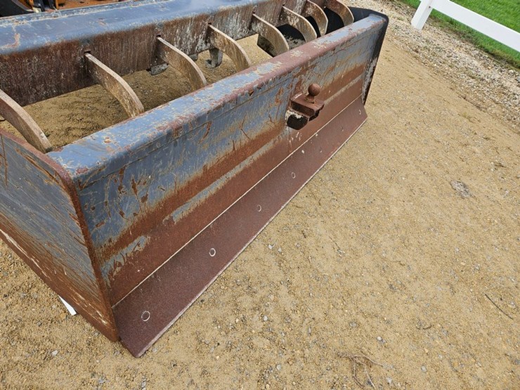 #27-•-case-570d-tractor/loader/scraper-image-16