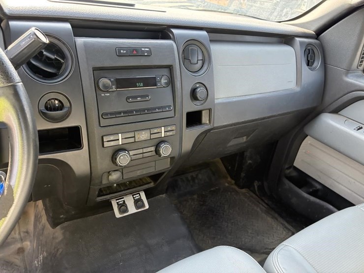 2013-ford-f150-image-17