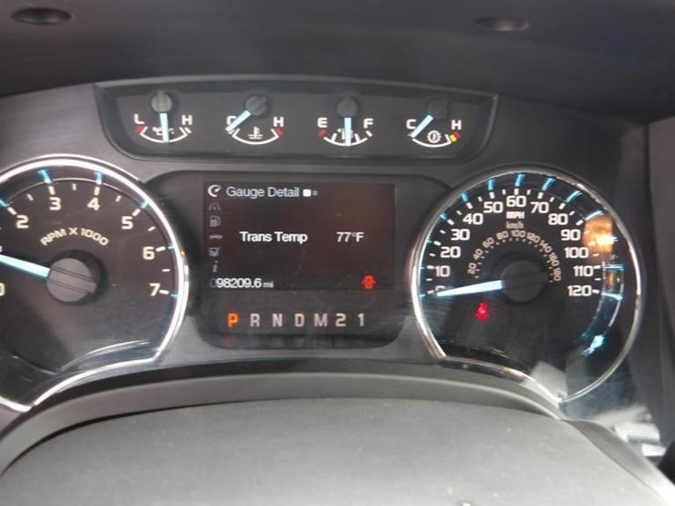 2011-ford-f150-image-17