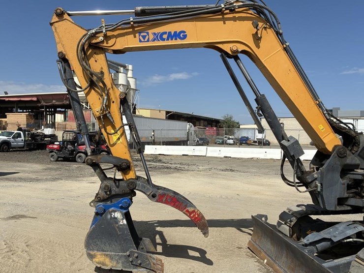 2022-xcmg-xe80u-image-5