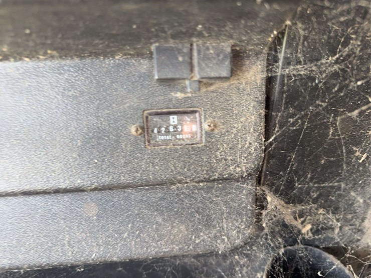 john-deere-7720-titan-ii-image-48