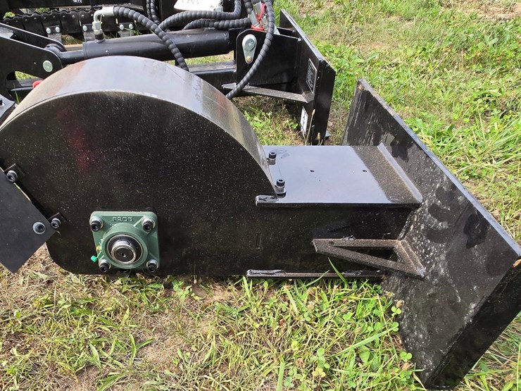 #2094-•-mini-skid-steer-stump-grinder-image-3