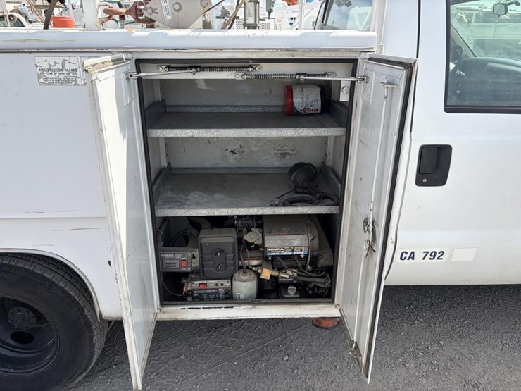 2001-ford-f350-image-11