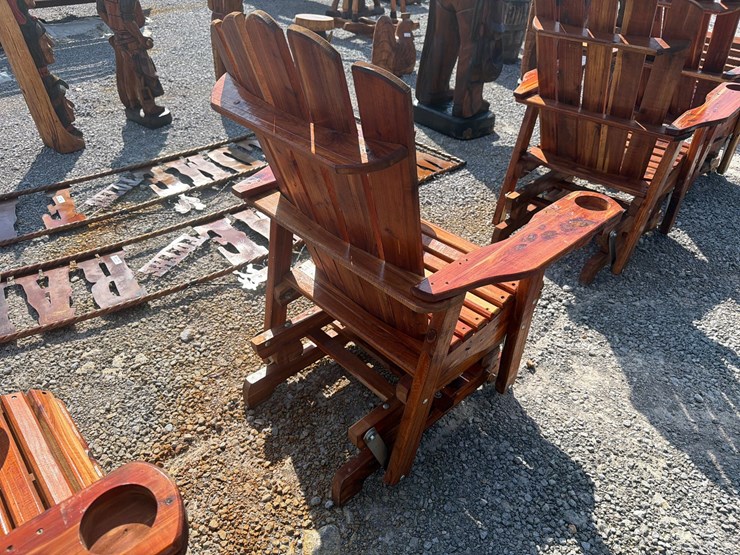 #76-•-amish-cedar-glider-chair-image-3