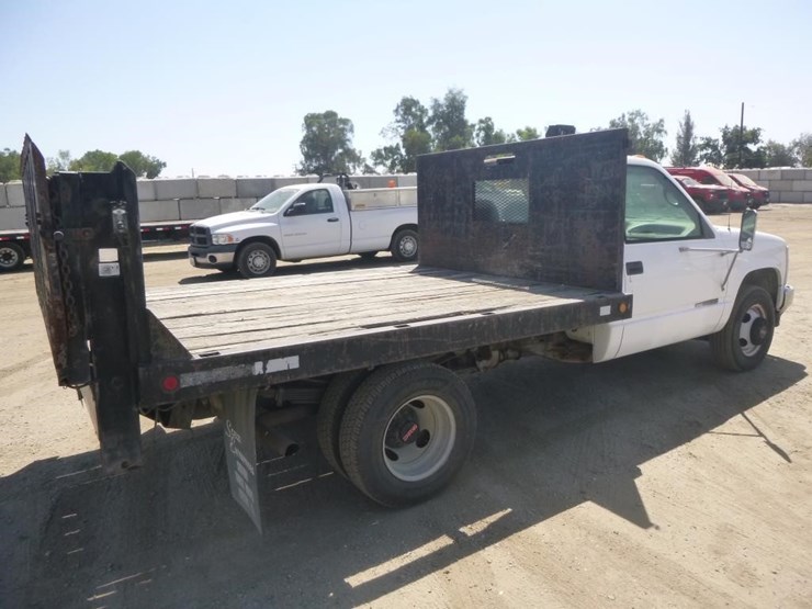 1996-gmc-3500-image-4