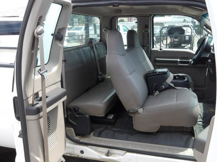 2008-ford-f250-image-12
