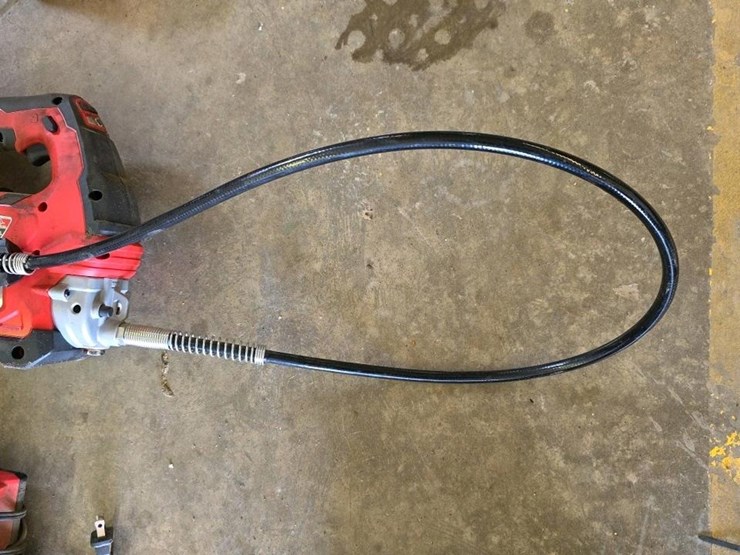 #113-•-milwaukee-grease-gun-image-7