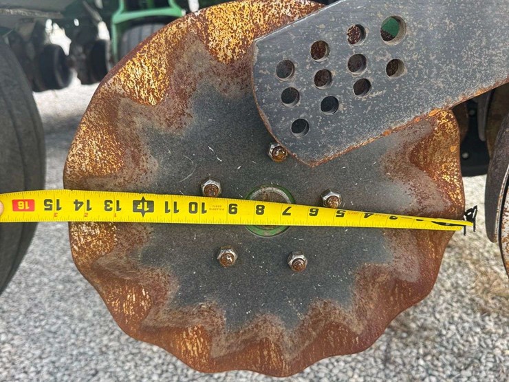 1999-john-deere-1780-image-37