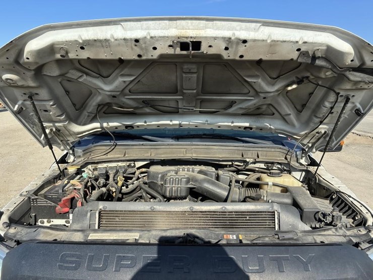 2016-ford-f350-image-9