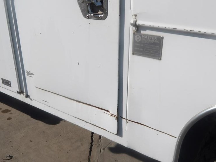 2003-ford-f550-image-5
