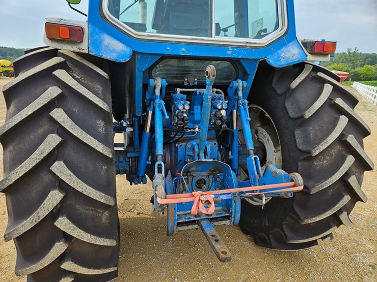 ford-tractor-image-18