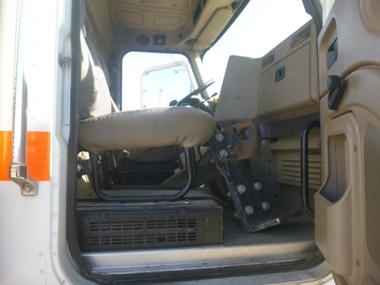 2013-international-paystar-t/a-truck-tractor-image-14