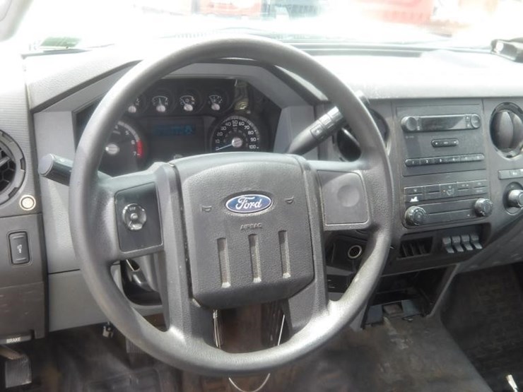 2013-ford-f250-image-16