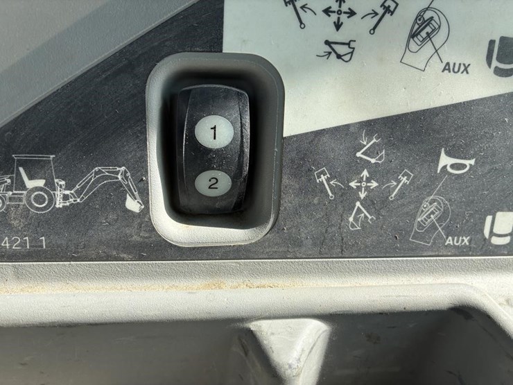 2007-caterpillar-430e-image-34