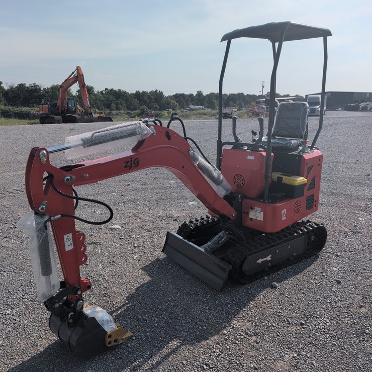 #46 • NEW ZJG ZJ-12 MINI EXCAVATOR