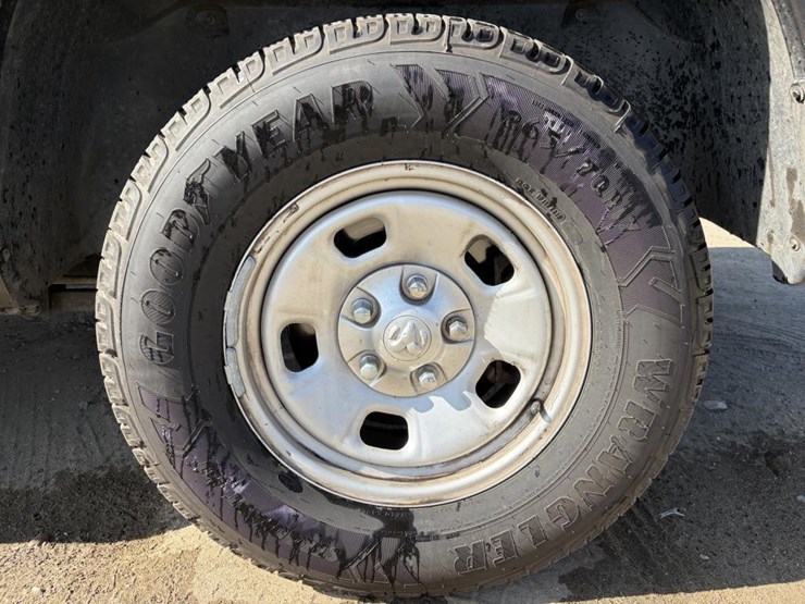2016-dodge-ram-1500-image-5