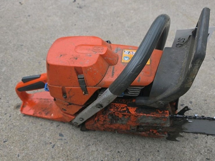 #102-•-husqvarna-390-xp-chainsaw-image-19