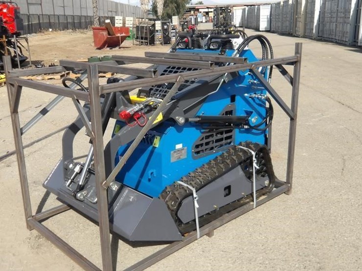 2026-zjz-380-skid-steer-track-loader-image-1