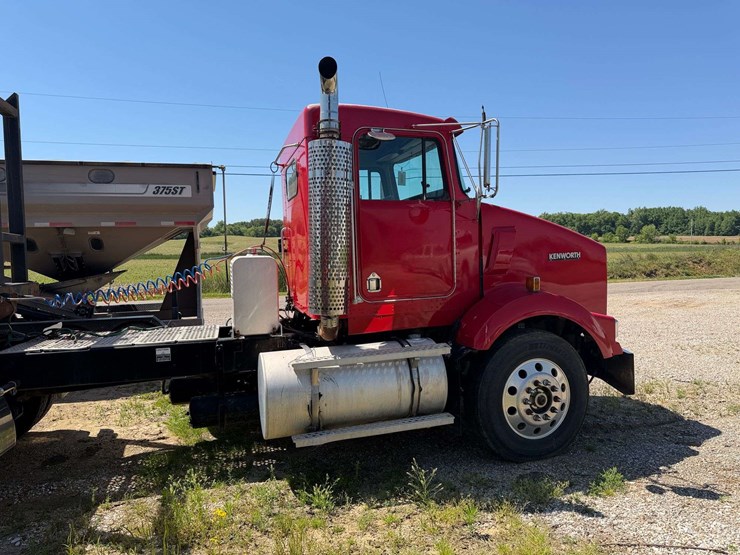1996-kenworth-t800-image-8