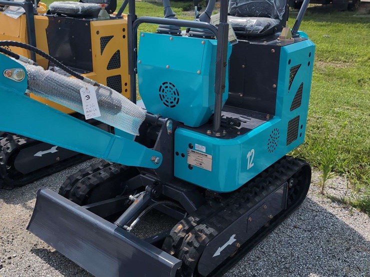 zjg-mini-excavator-zj-12-(blue)---battery-shut-off-switch-damaged-please-review-photos-image-3
