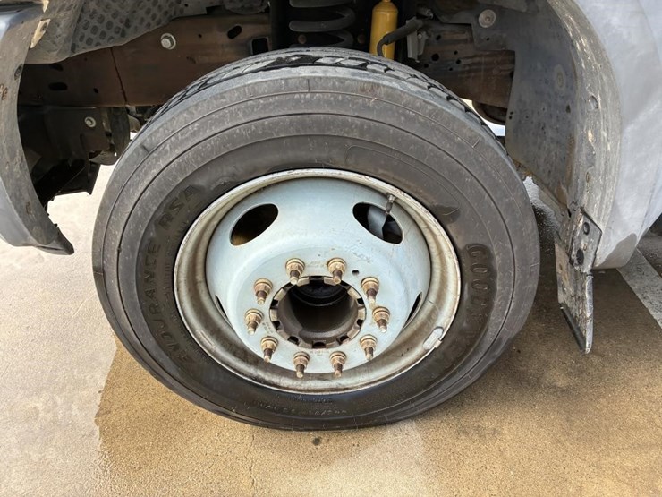 2005-ford-f450-image-6