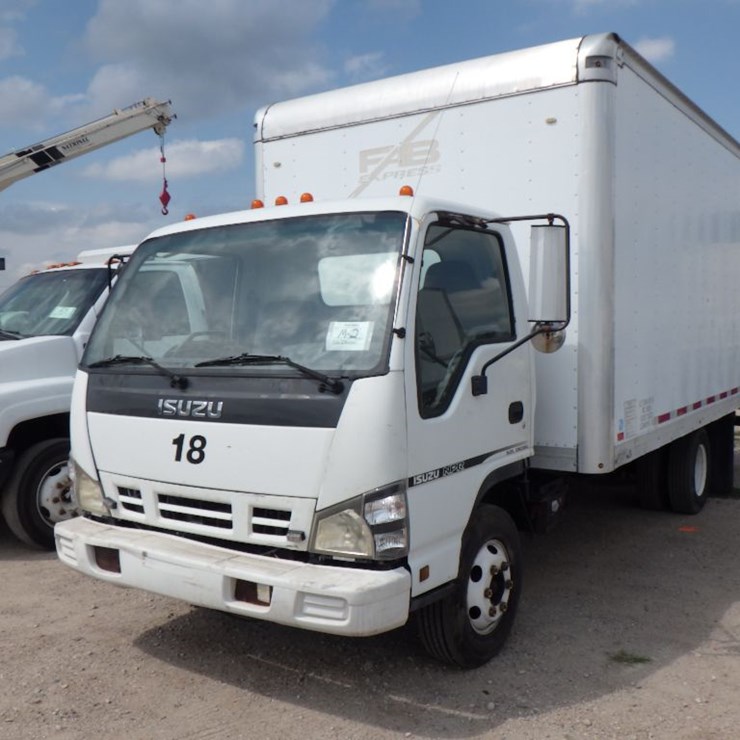 2006 ISUZU NPR