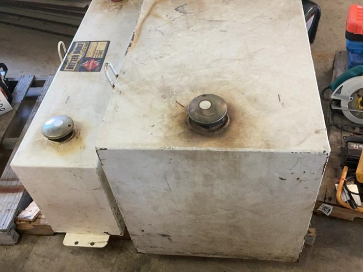 #517-•-fuel-transfer-tanks-image-4