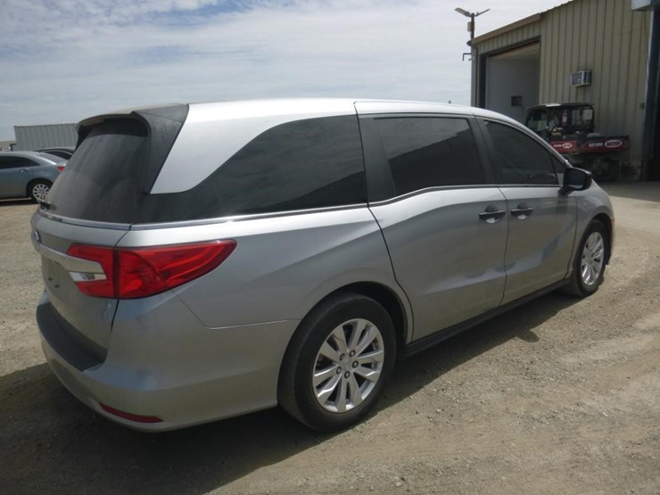 2018-honda-odyssey-image-3