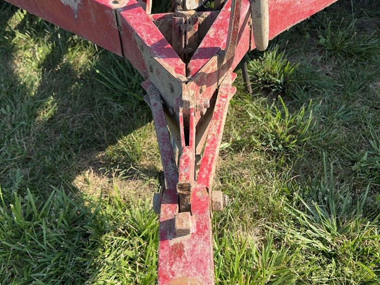 case-ih-5100-image-21