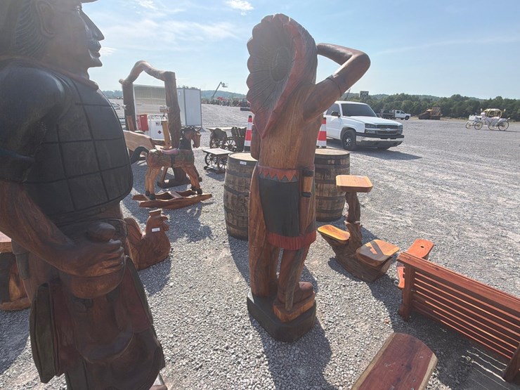 #94-•-large-teakwood-indian-chief-image-3