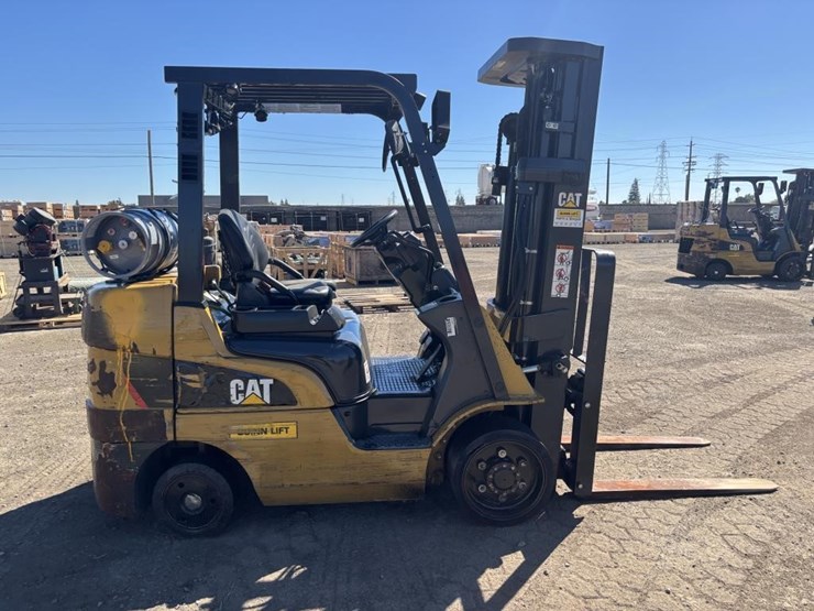 2020-caterpillar-2c6000-image-7