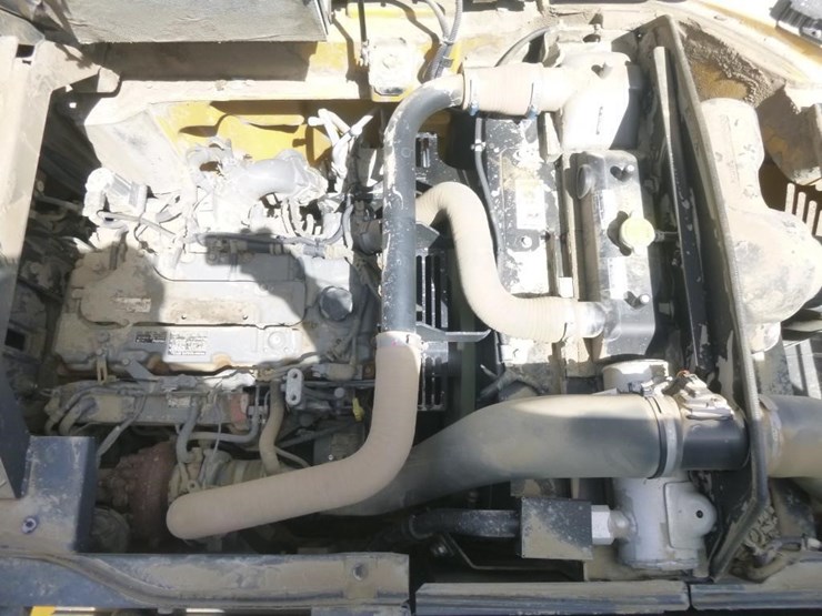 2016-kobelco-sk140sr-lc-5-image-27