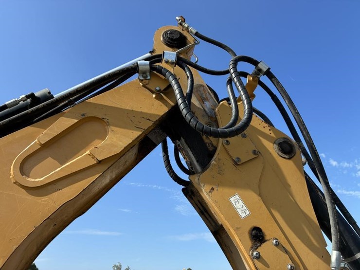 2007-caterpillar-430e-image-17