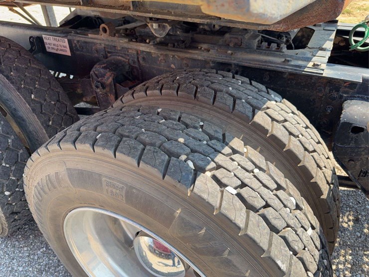 1996-kenworth-t800-image-29