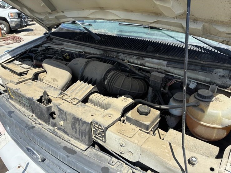 2005-ford-e350-sd-image-10