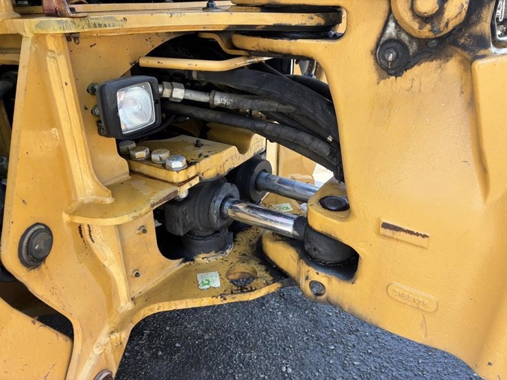 2007-caterpillar-430e-image-21