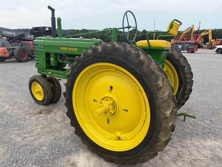 1950-john-deere-b-image-4