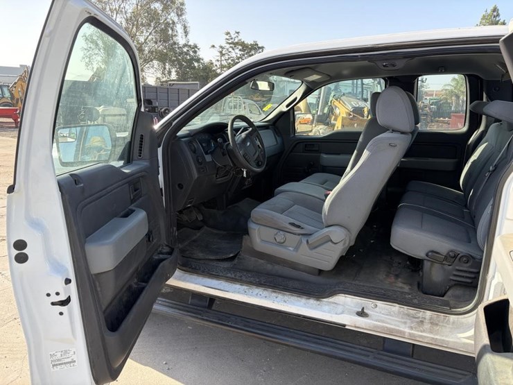 2014-ford-f150-image-12