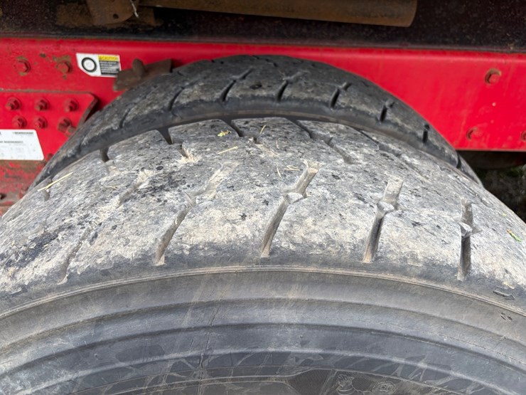 2016-kenworth-t880-image-11