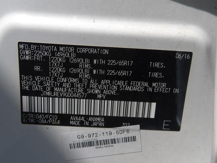 2016-toyota-rav4-image-20