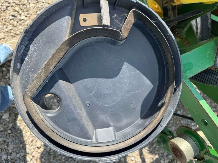 john-deere-7200-image-59